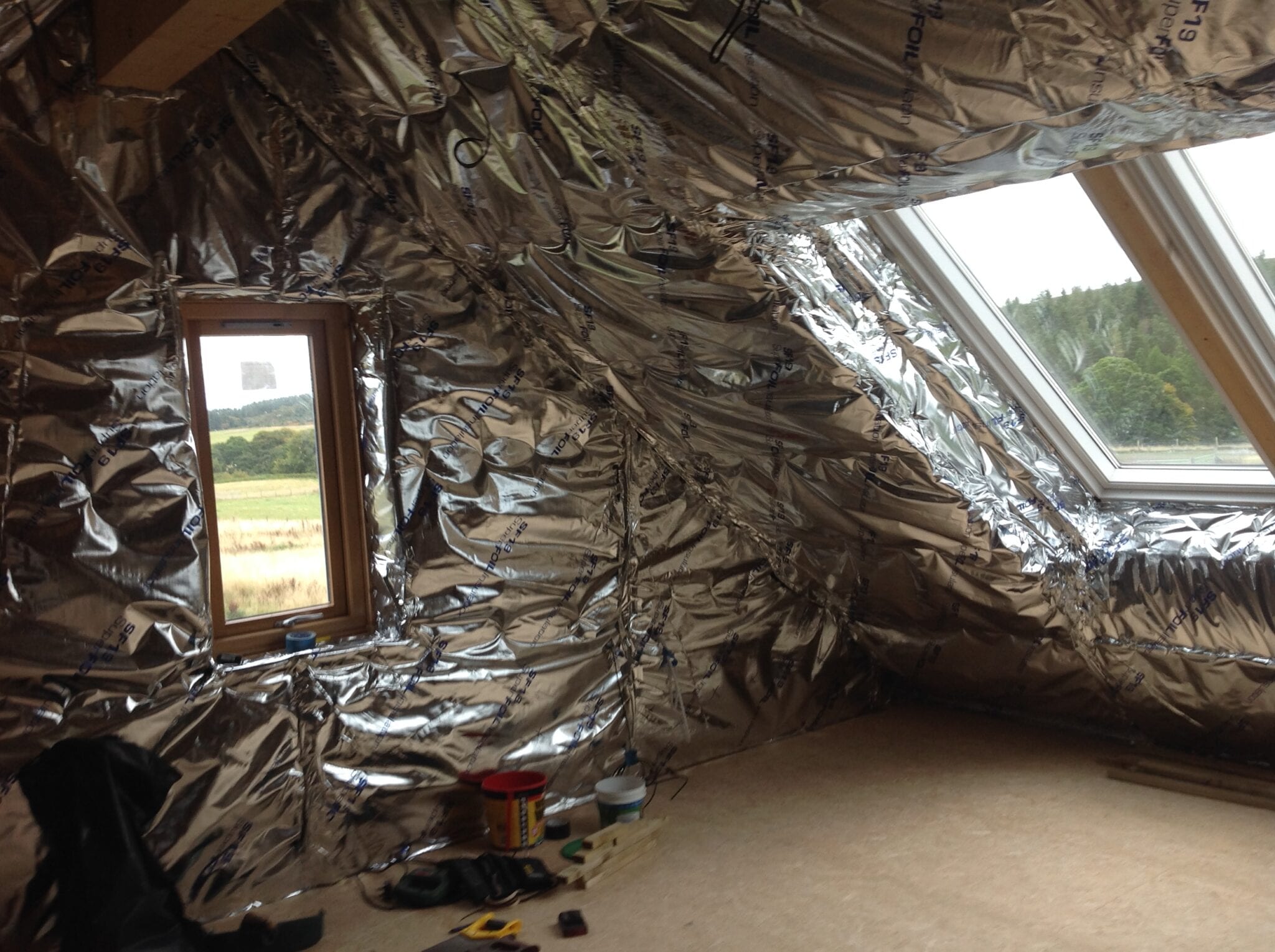 Attic Wall with Multifoil Insulation